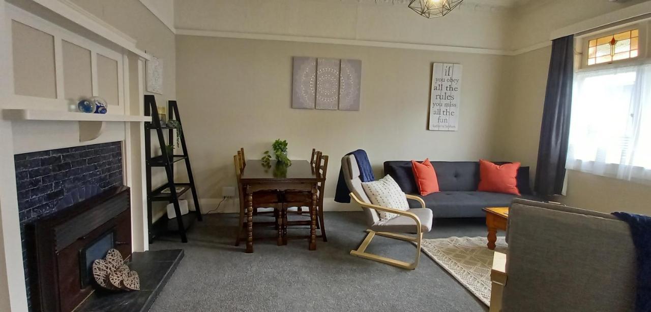 Character 2-Bedroom Unit ماسترتون المظهر الخارجي الصورة
